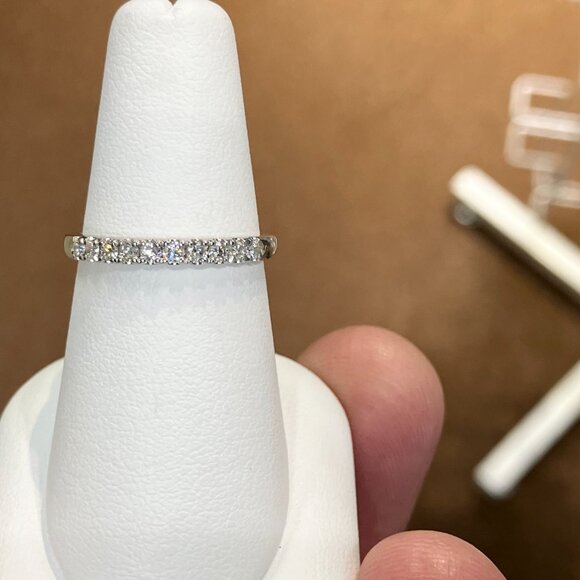 Women's White Gold Diamond Wedding Ring - Picture 4 of 6